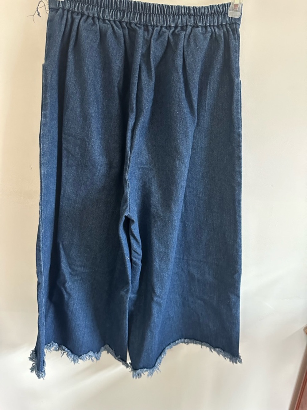 Denim Wide Leg Crop Pants in Dark Blue - Picture 3 of 6